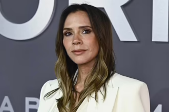Victoria Beckham x GAP колекція 90s revival
