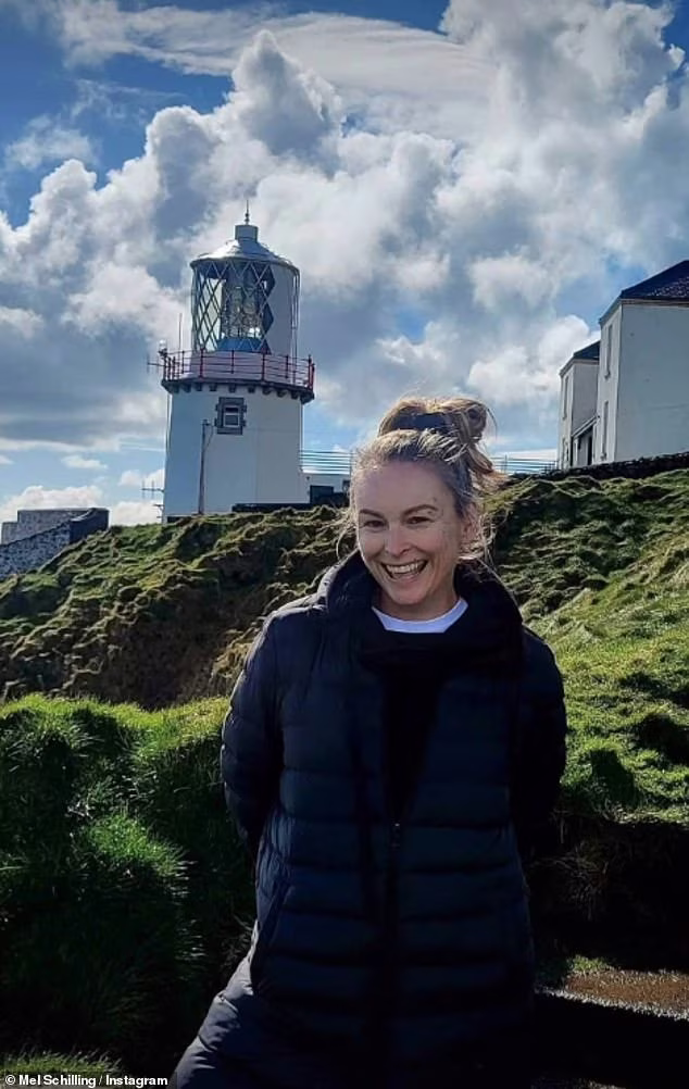 Мел Шіллінг фото на похорон