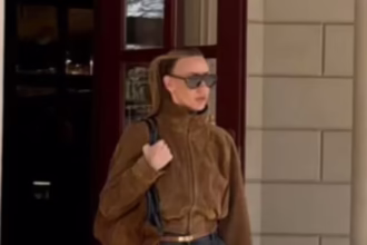 Леся Нікітюк демонструє стильний жіночий одяг та модні образи