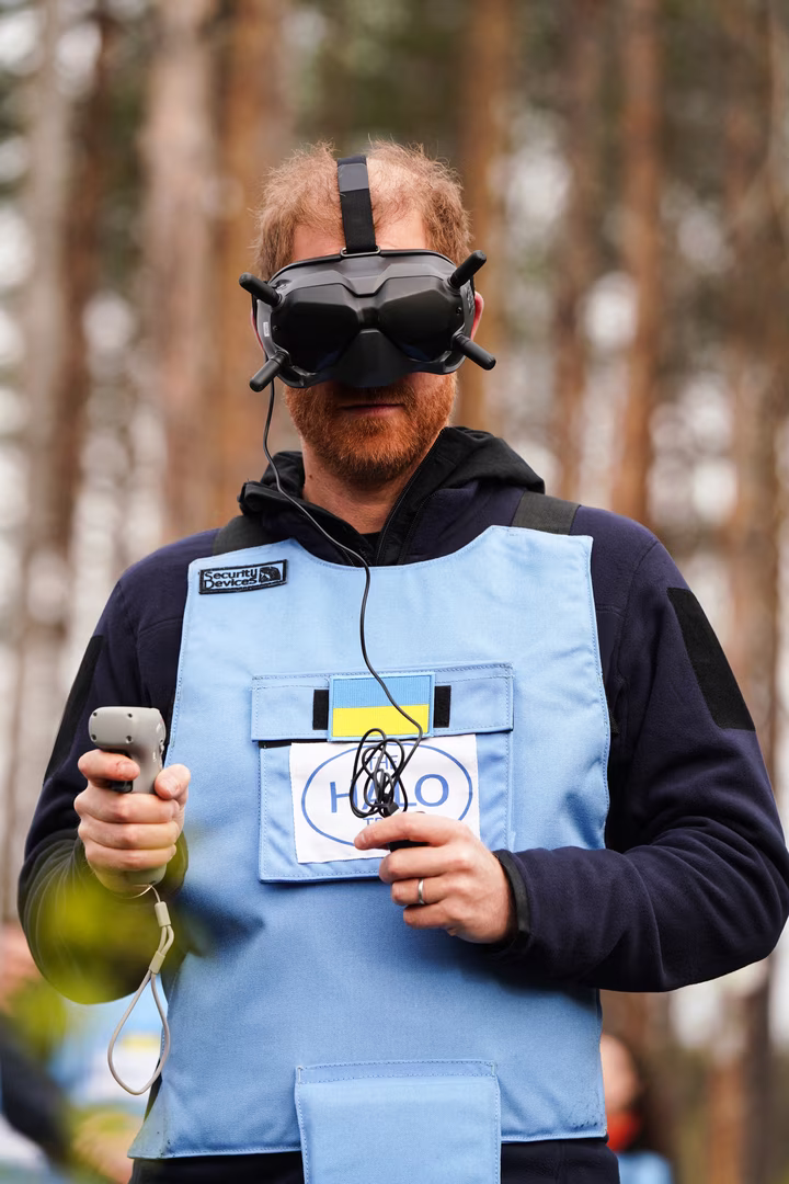 Принц Гаррі та Меган Маркл королівська сім'я 2018