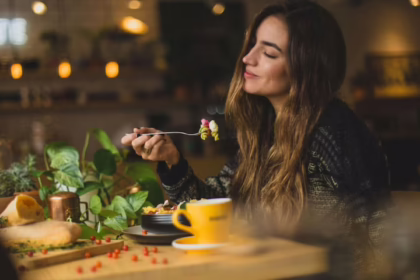 Важливі нутрієнти для жінок після 40 років для здоров'я та енергії