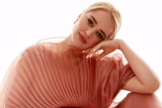 Інна Бєлєнь з новонародженою донькою на першому спільному фото