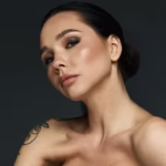 Наталія Татарінцева у чорному боді та пуантах на драматичних фото