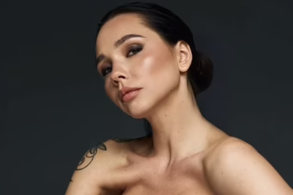 Наталія Татарінцева у чорному боді та пуантах на драматичних фото