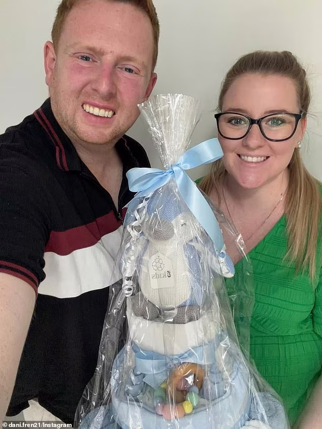 Учасники шоу Travel Guides Джонатан та Даніель Френ