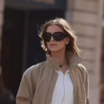 Софія Євдокименко, внучка Софії Ротару, на фото в Парижі