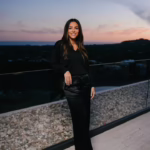 Єва Лонгорія зізналася, чому вважала себе «некрасивою» в дитинстві