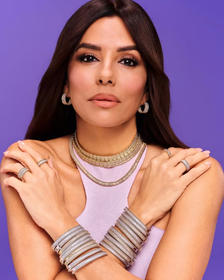 Акторка Єва Лонгорія розповідає про роботу над впевненістю