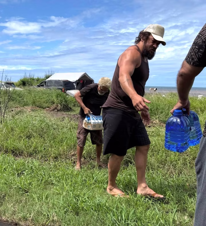 Публікація Джейсона Момоа в Instagram про повінь та евакуацію